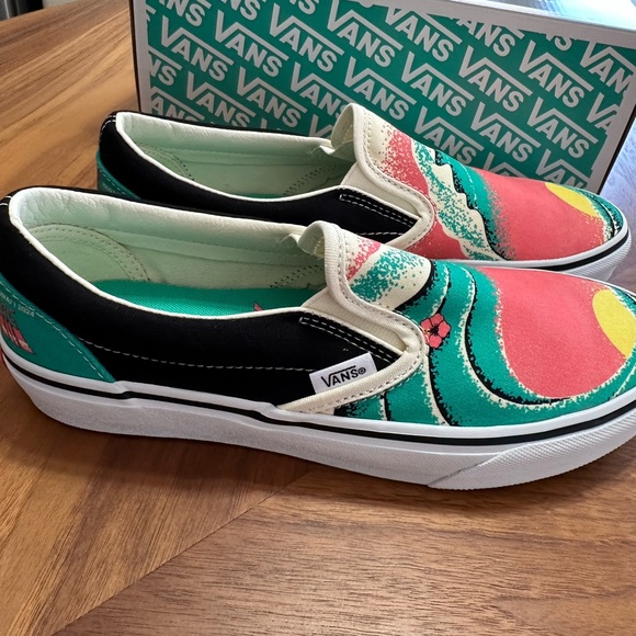 Limited Edition Vans Pipe Masters Slip-On Shoes - Picture 2 of 5